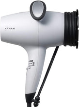 將圖片載入圖庫檢視器 YA-MAN(亞曼) Pro白色震頭遠紅外負離子吹風機 HC9W 珍珠白
